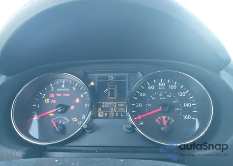 2014 Nissan Rogue Select S z USA, uszkodzony, nr VIN JN8AS5MV5EW711090